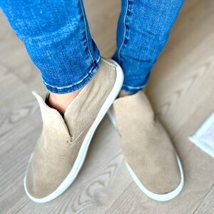 Dolce Vita slip on high top sneaker